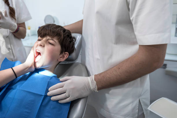 Best Emergency Treatment for Toothache in Haslett, MI